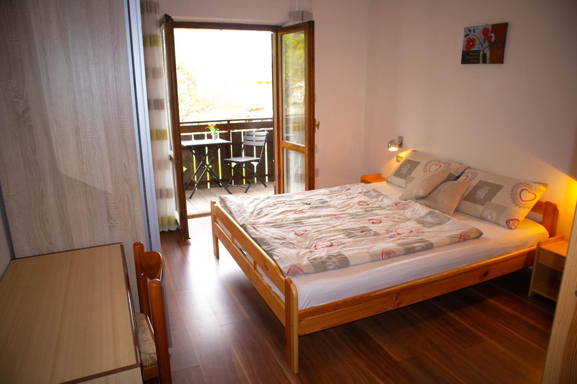 Apartments Max Mendola Екстериор снимка