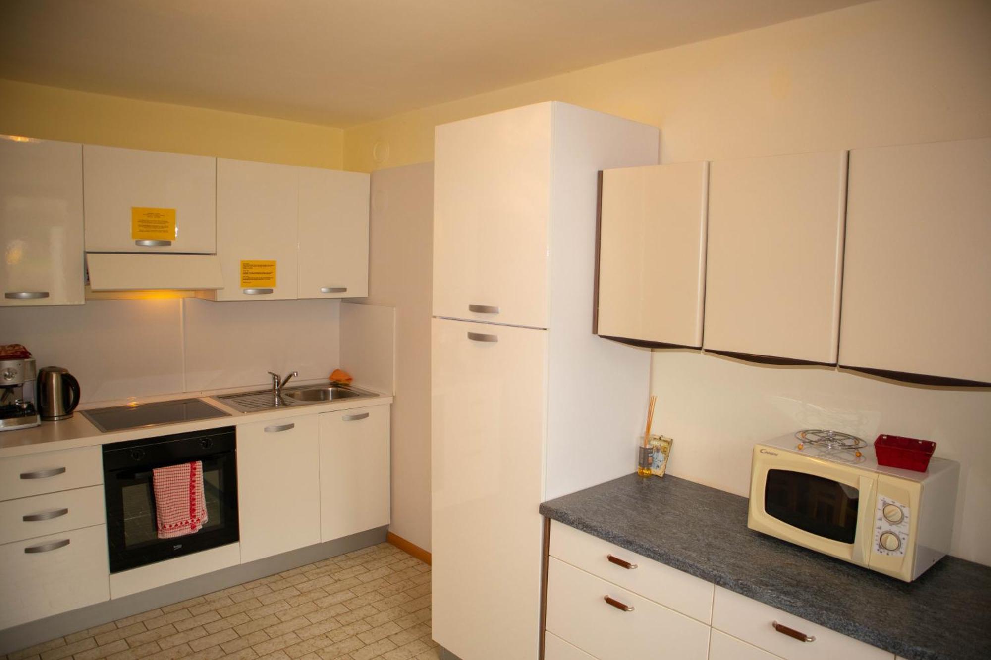 Apartments Max Mendola Екстериор снимка